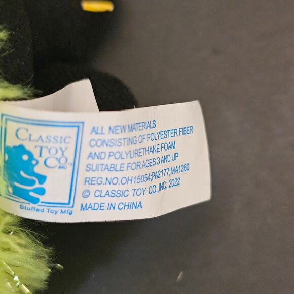 Classic Toy‎ Co Plush Bat Big Eyes, Neon Green & Black, 10" Soft Cuddly Plushie - Picture 4 of 5